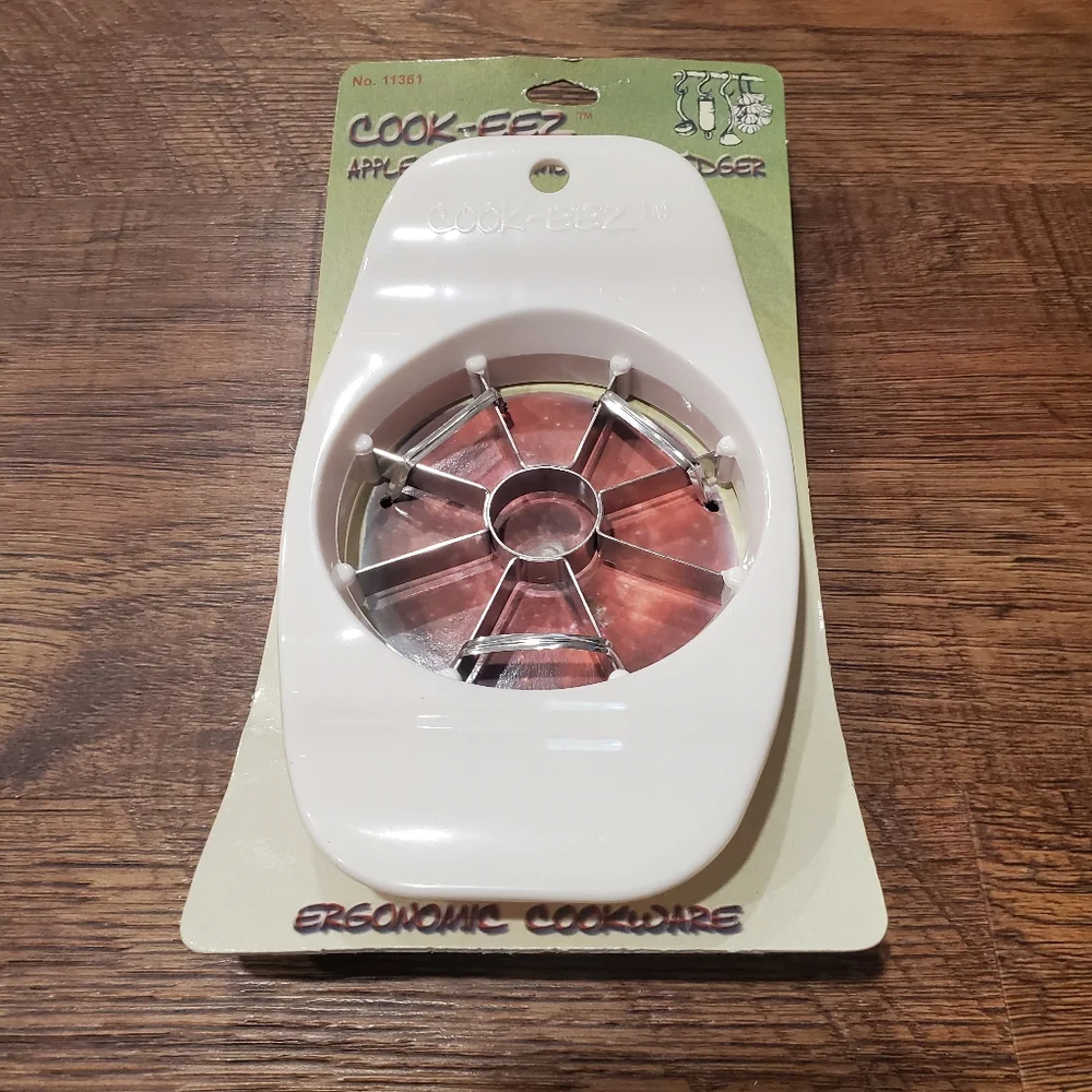 Cook-eez Apple Cutter Core Remover & Wedger Apple Slices Home Kitchen White New